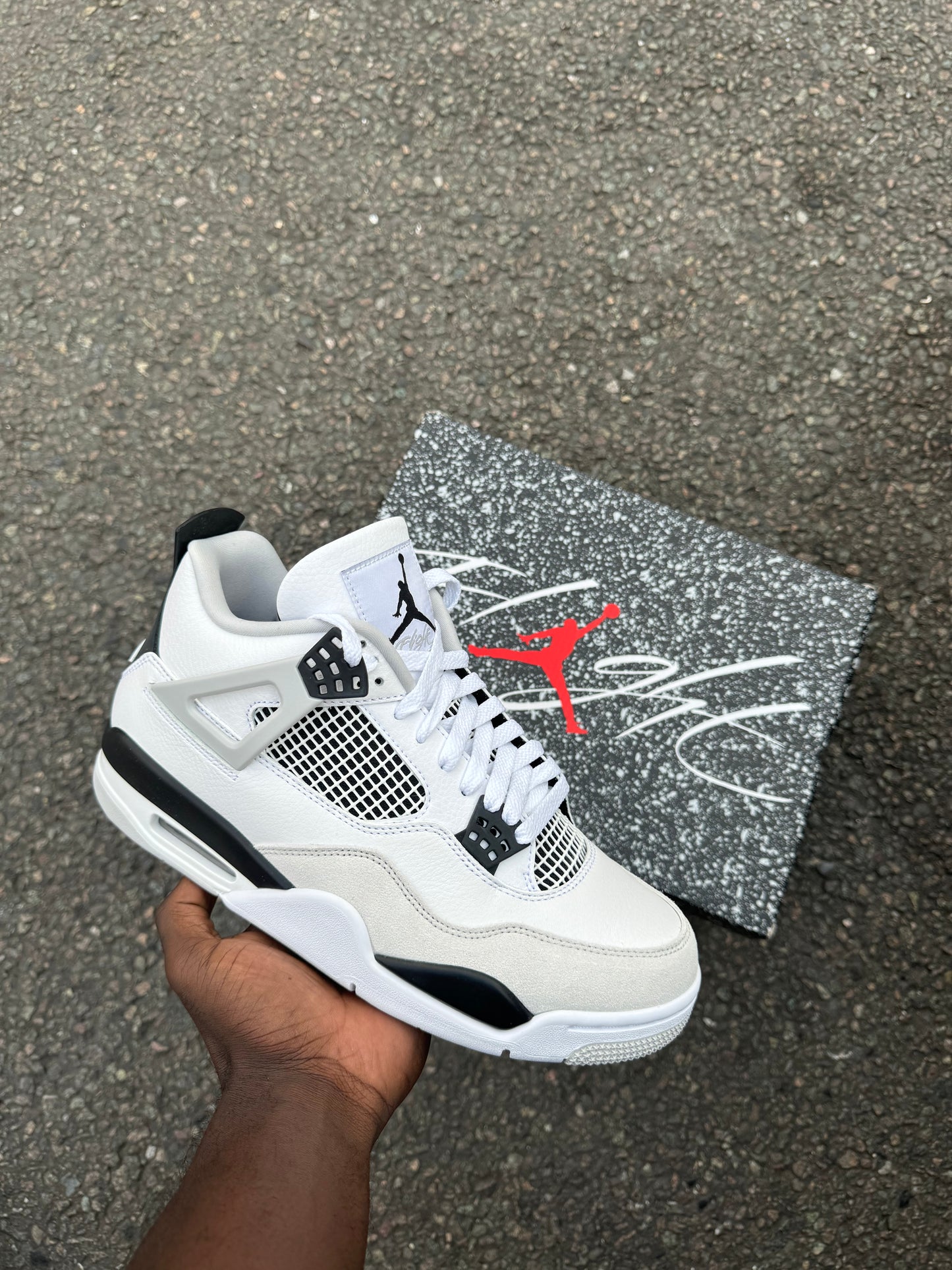 J4 ‘Military Black’