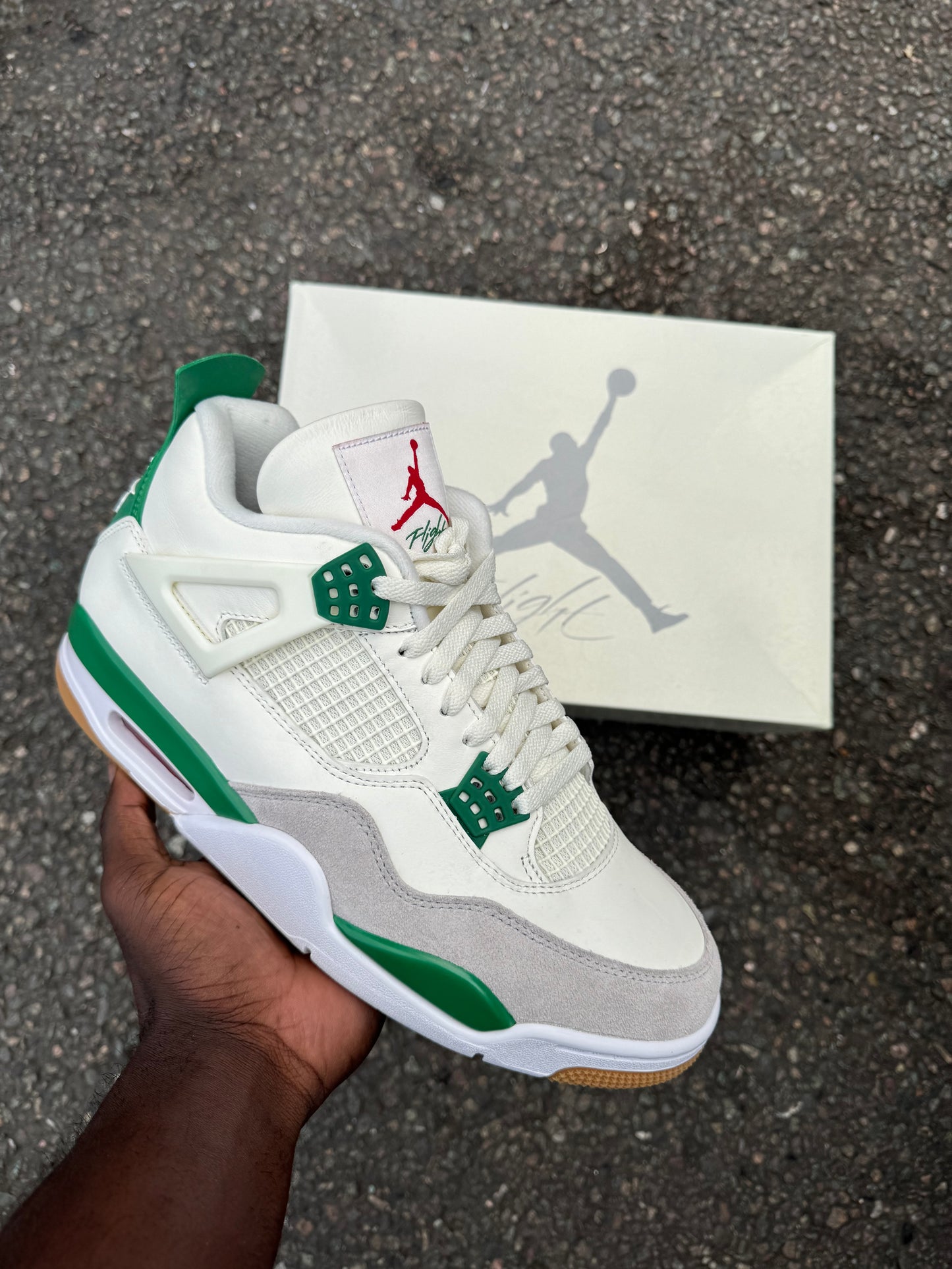 J4 ‘Pine Green’