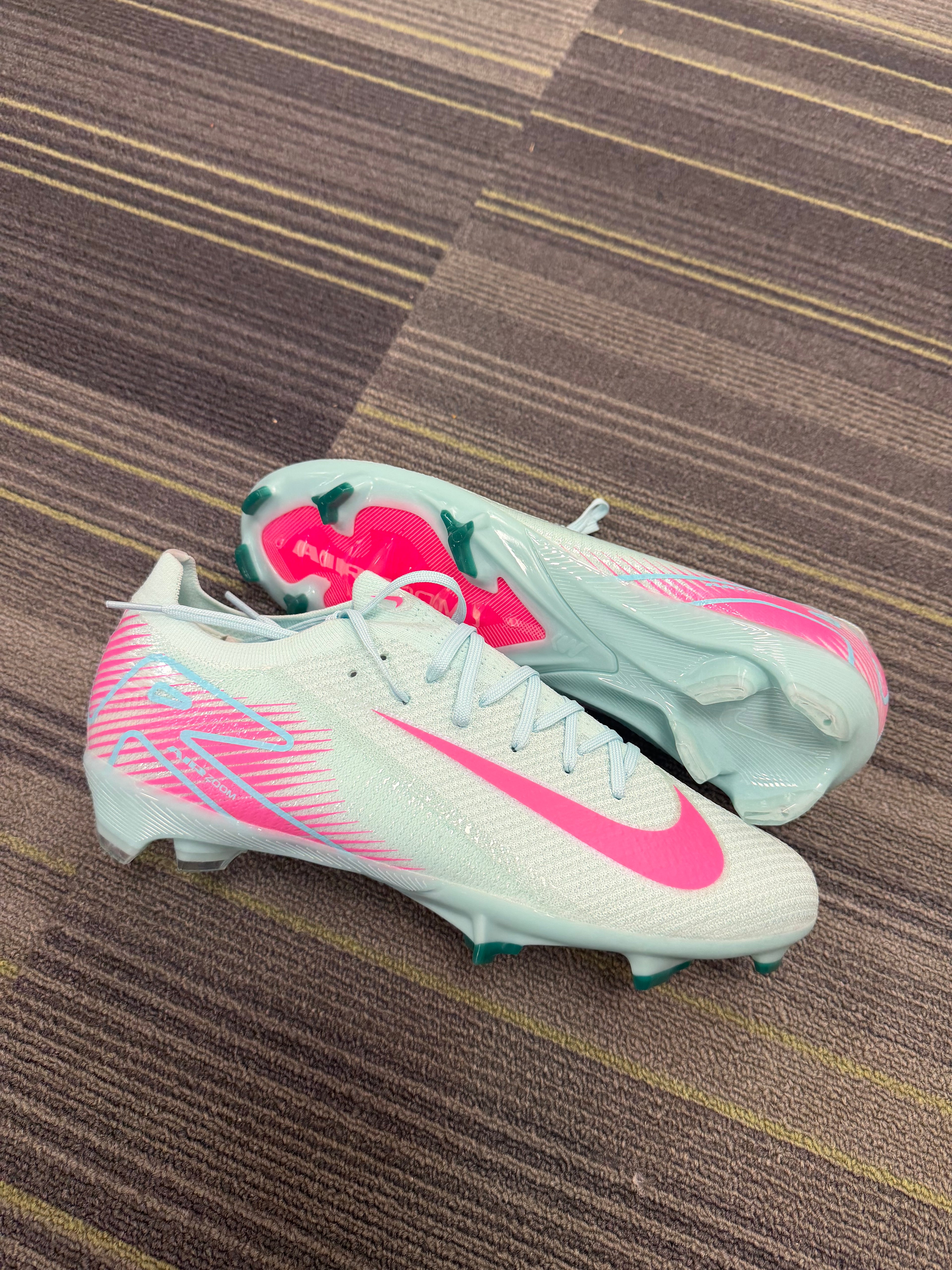 Ocean Cube Mercurial Vapor Elite FG