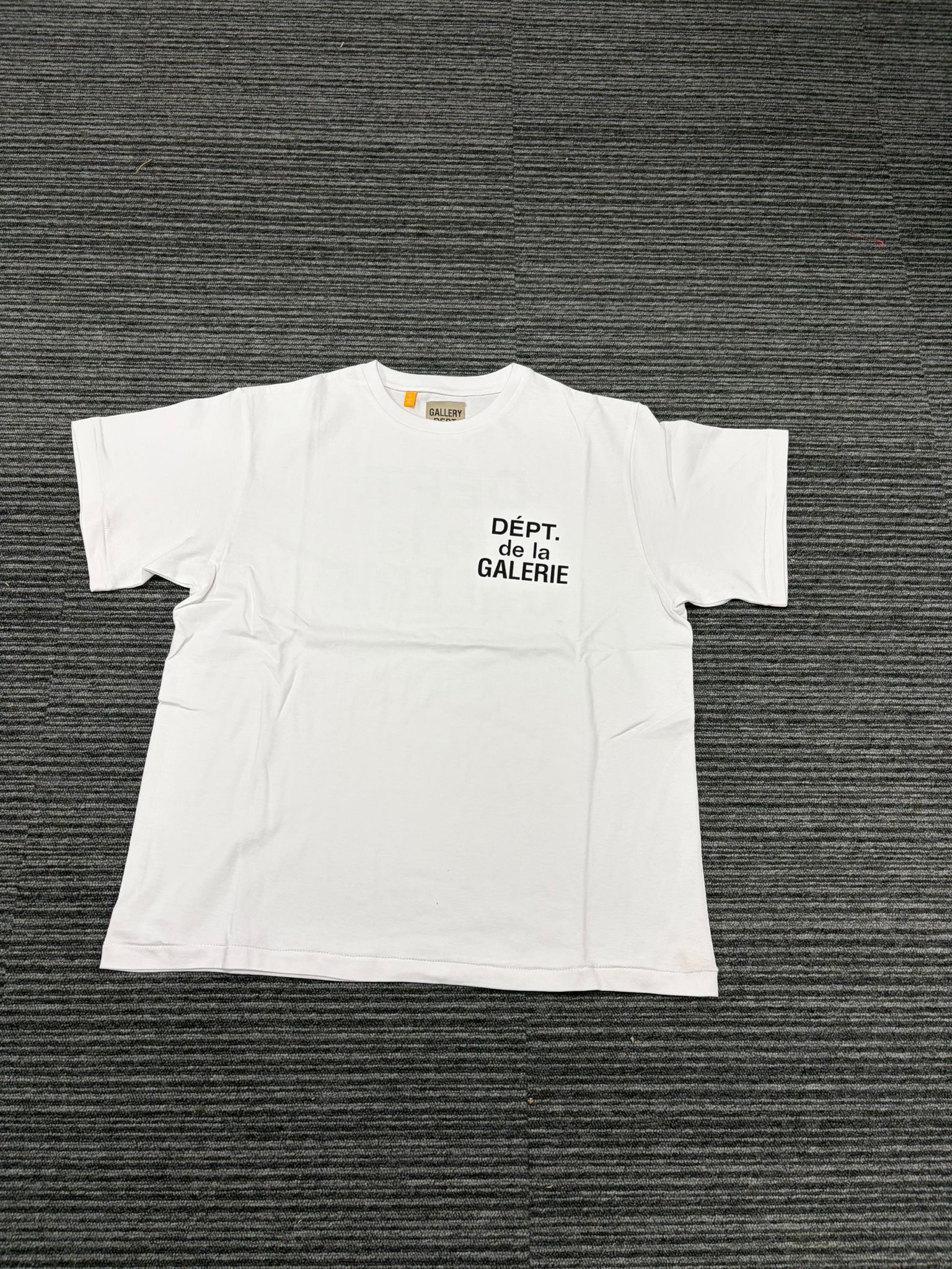 Gallery D French Logo Print T-Shirt