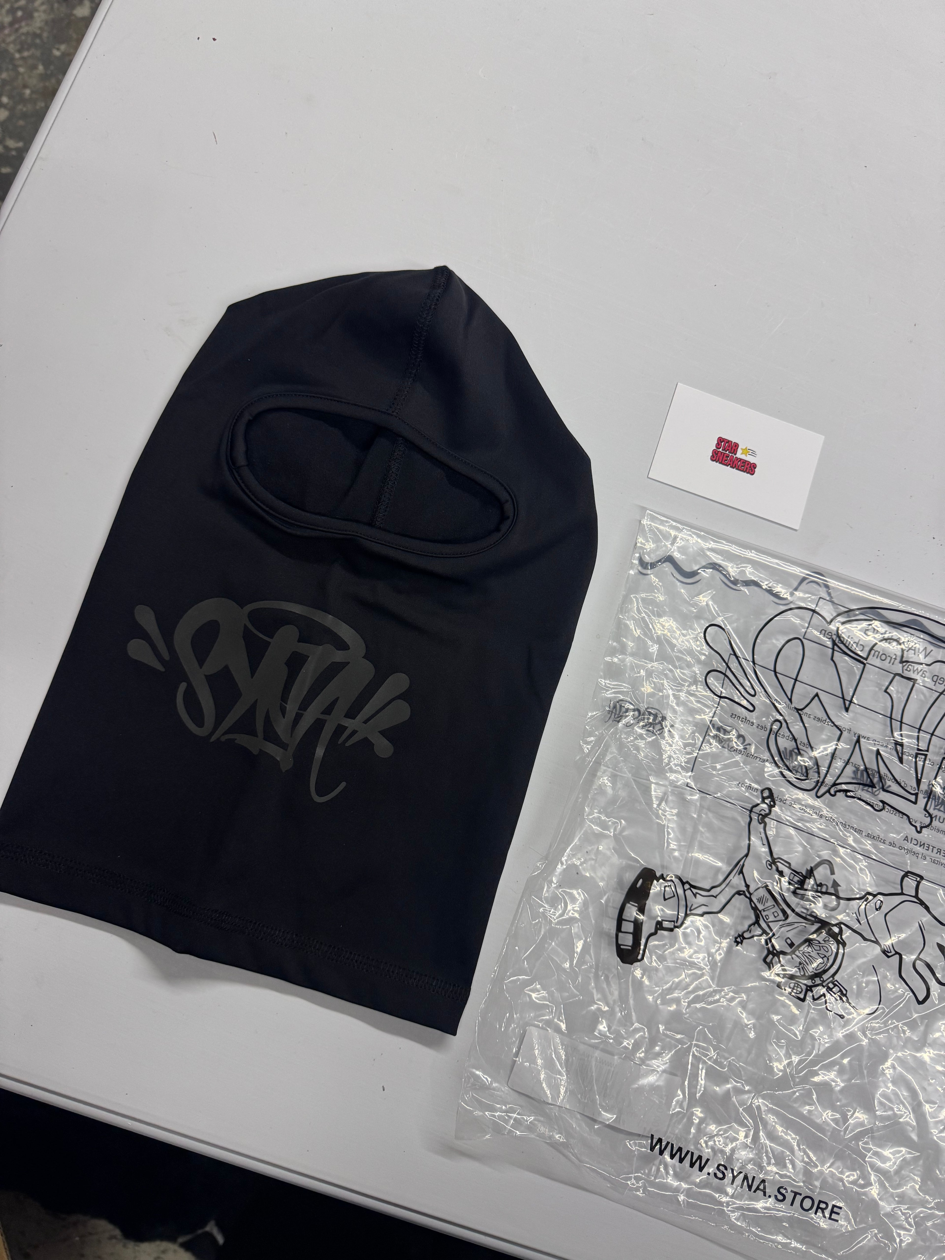 Syna world Bally triple black