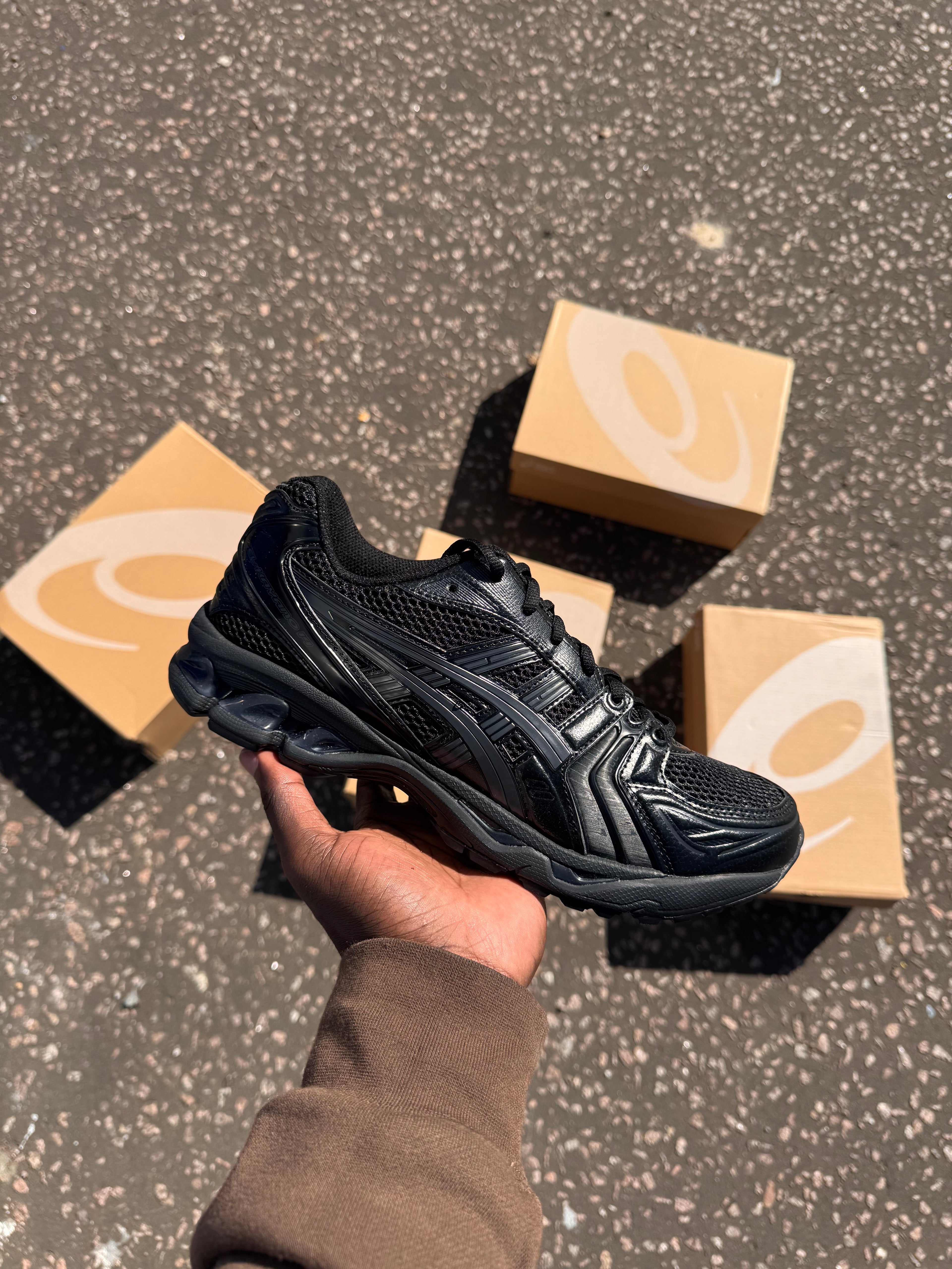 ASICS Gel-Kayano 14 Black