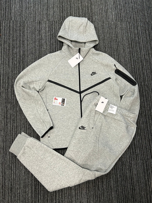 Tech fleece ‘grey’ new season