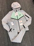 Tech fleece ‘wolf grey’ new season
