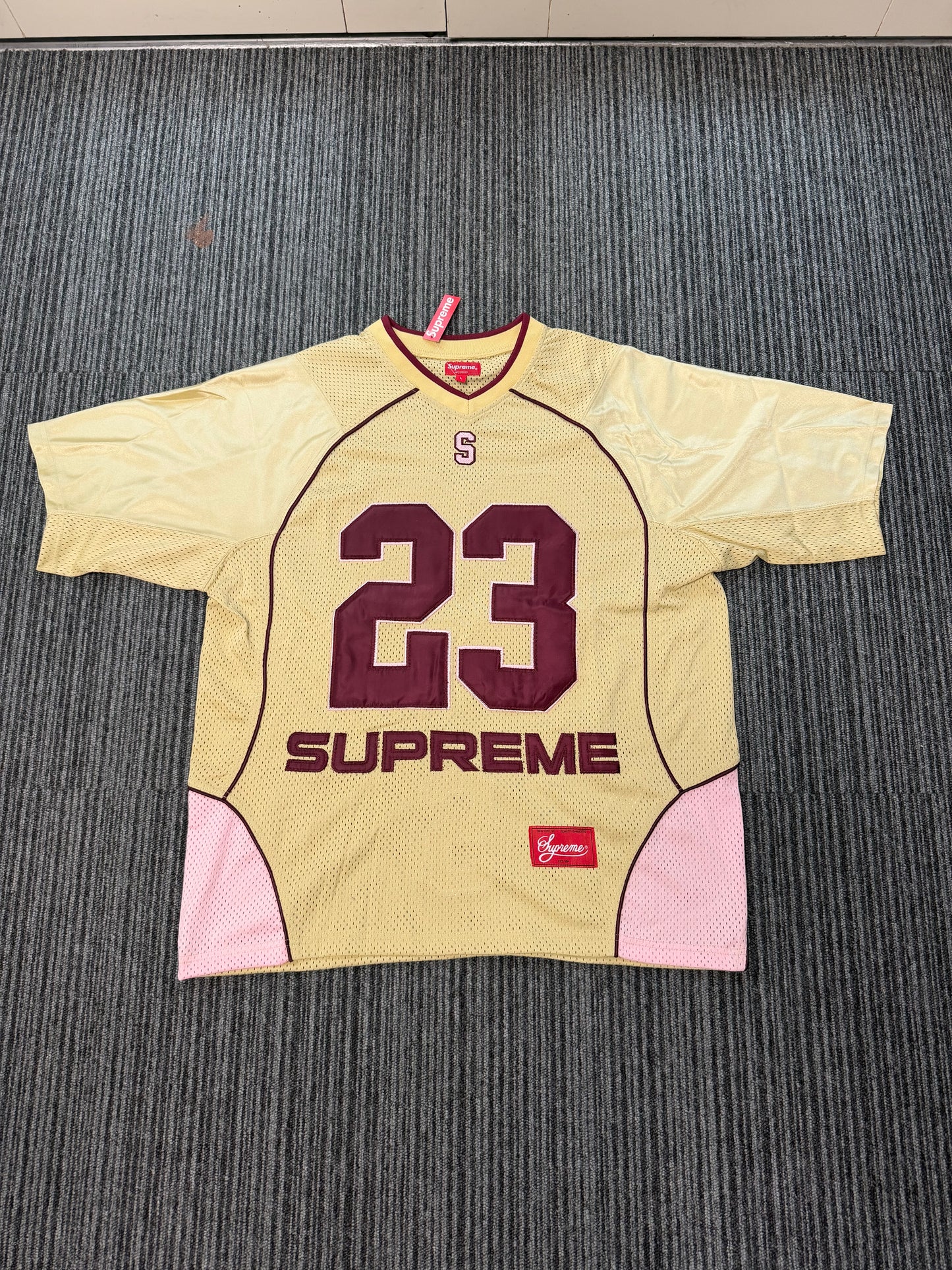 Supreme SS23 Perfect Season Jersey (Gold)