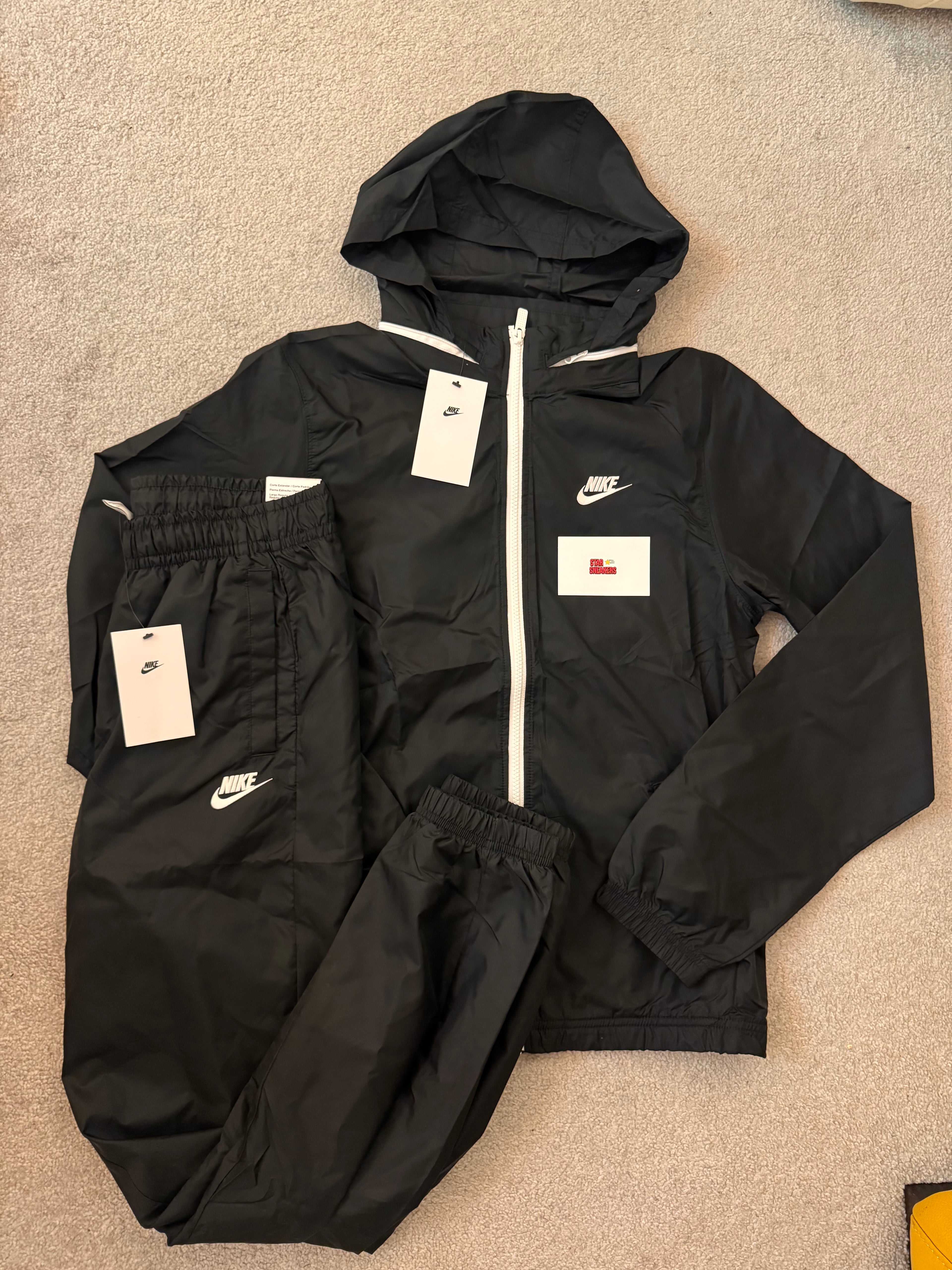 Nike woven Tracksuit