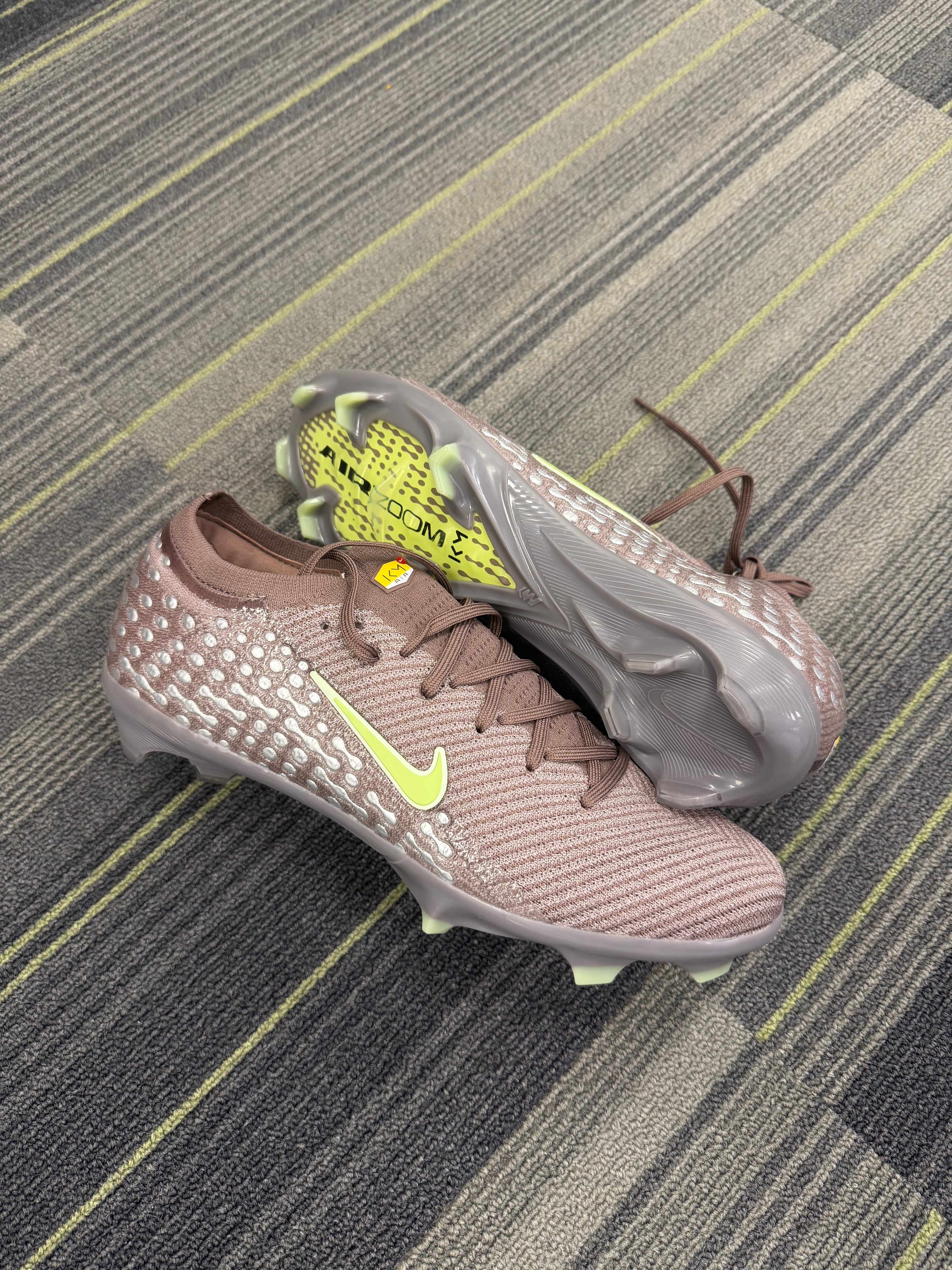 Mercurial Vapor 16 Elite "Kylian Mbappé"