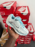 Vomero 5 blue tint