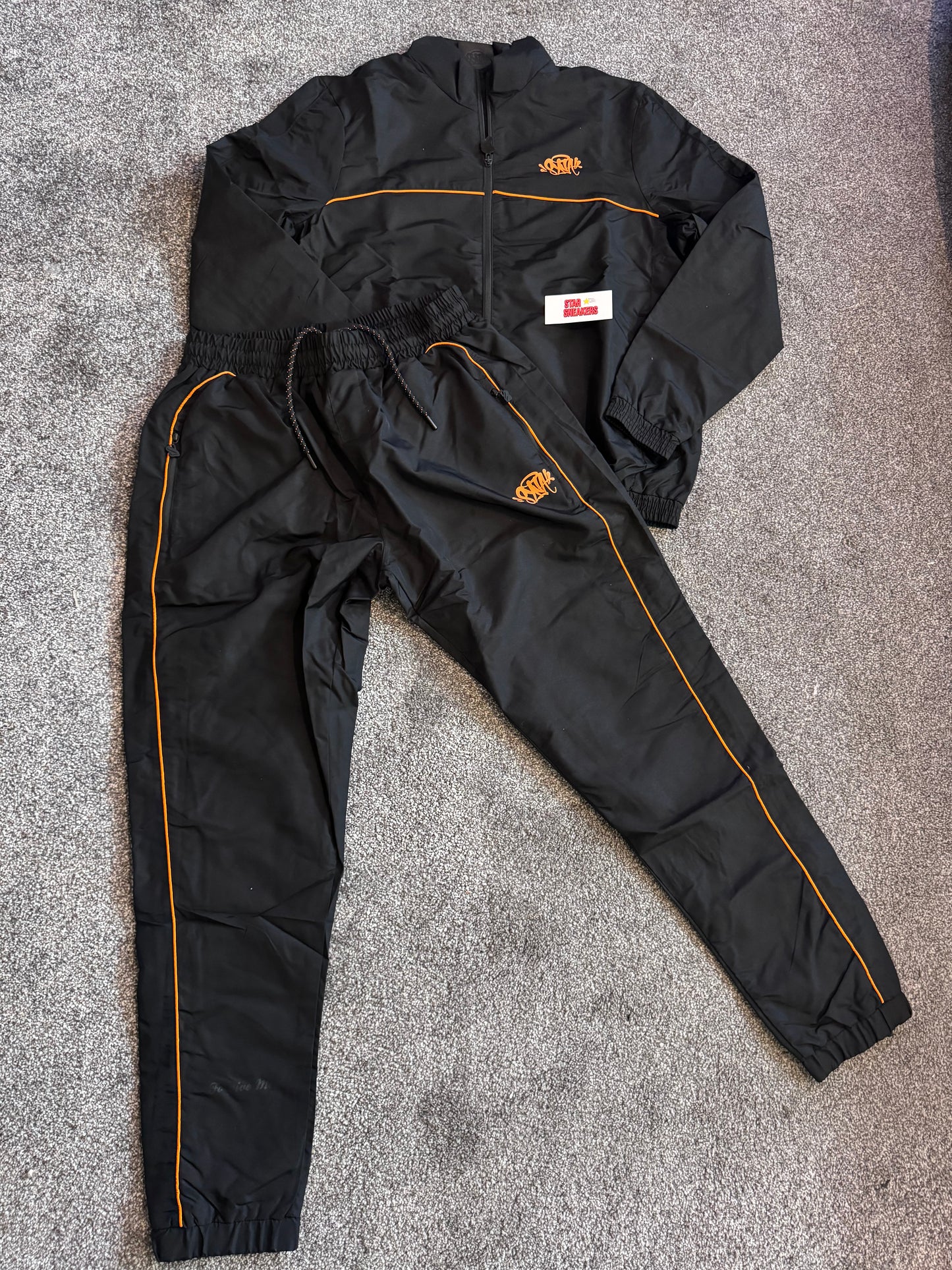 Syna nylon tracksuit black/orange