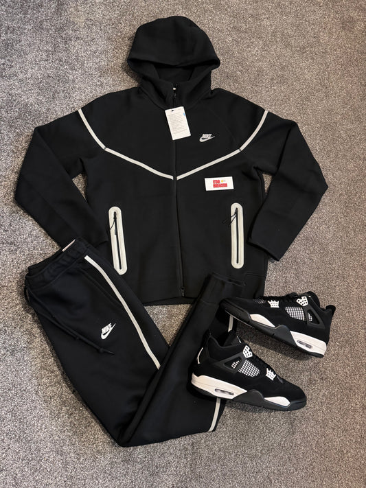 Nike tech – STARSNEAKERSMK